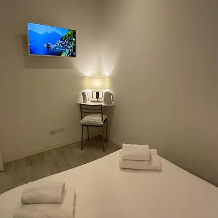 Gemmina Moon ゲストハウス