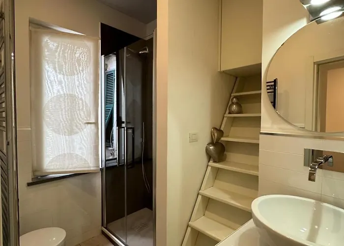 Gemmina Moon בית הארחה 3*